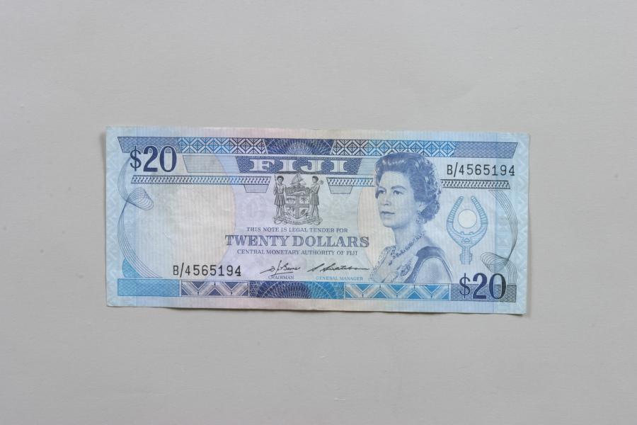 피지 20 DOLLAR